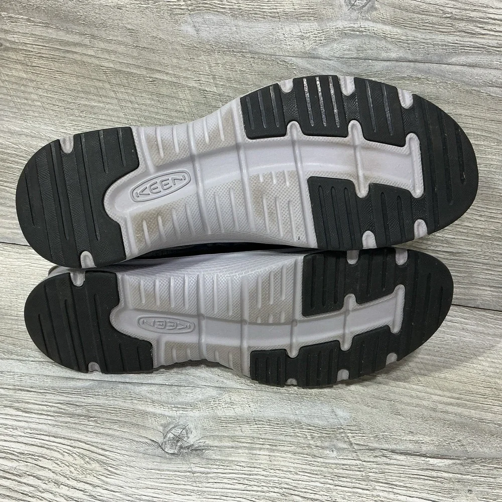 Keen Sandals Mens 8.5 M Uneek Slip On Gray Closed Toe Comfort Low Top 1018719